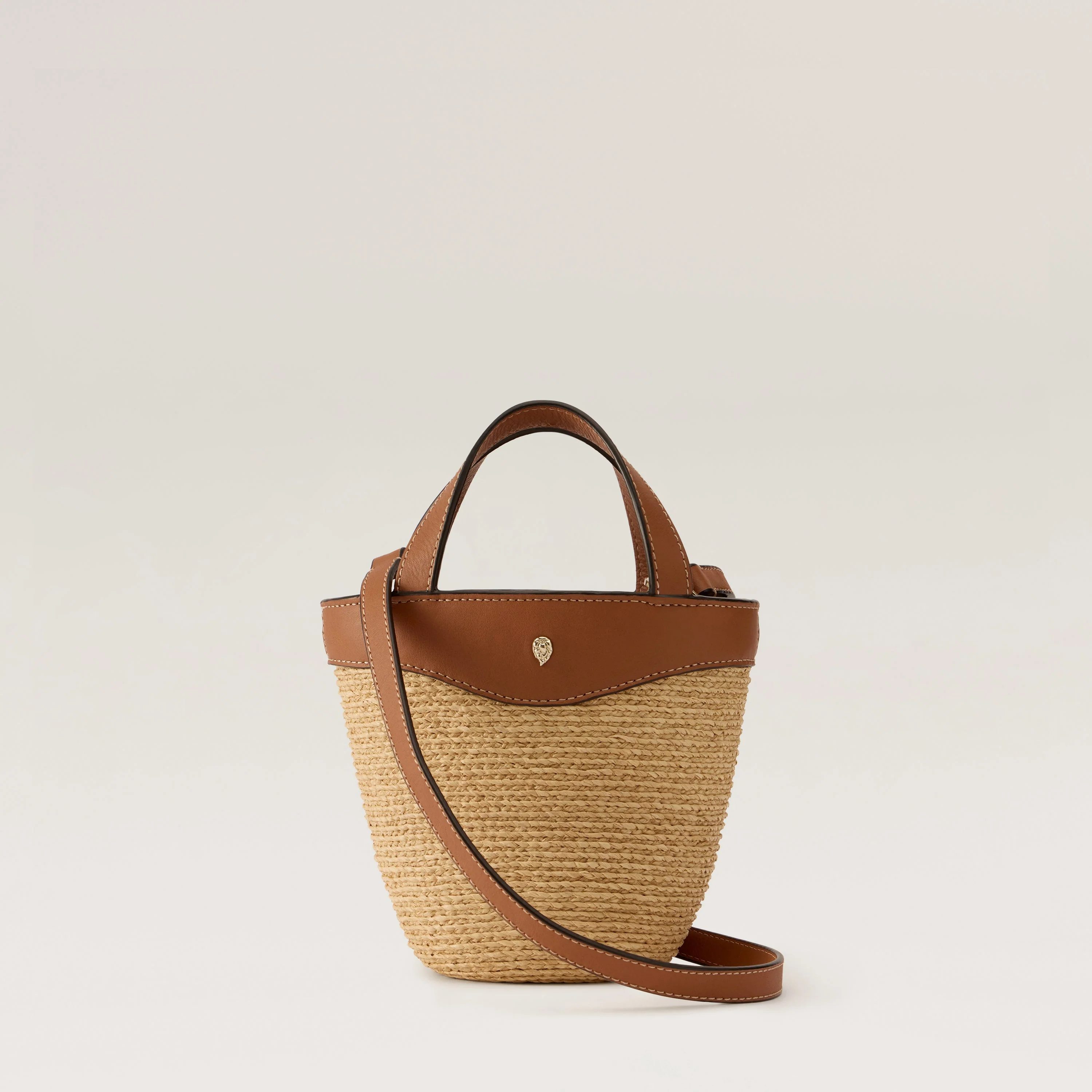 Ama Raffia Braid Basket - Image 5